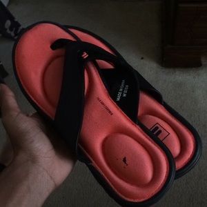 Fila Flip Flops